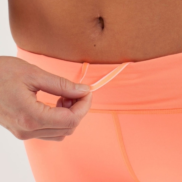 Lululemon Run: Pace Cropped Pop Orange/ Bleached Coral/ Black Leggings Size 4 - Picture 16 of 16